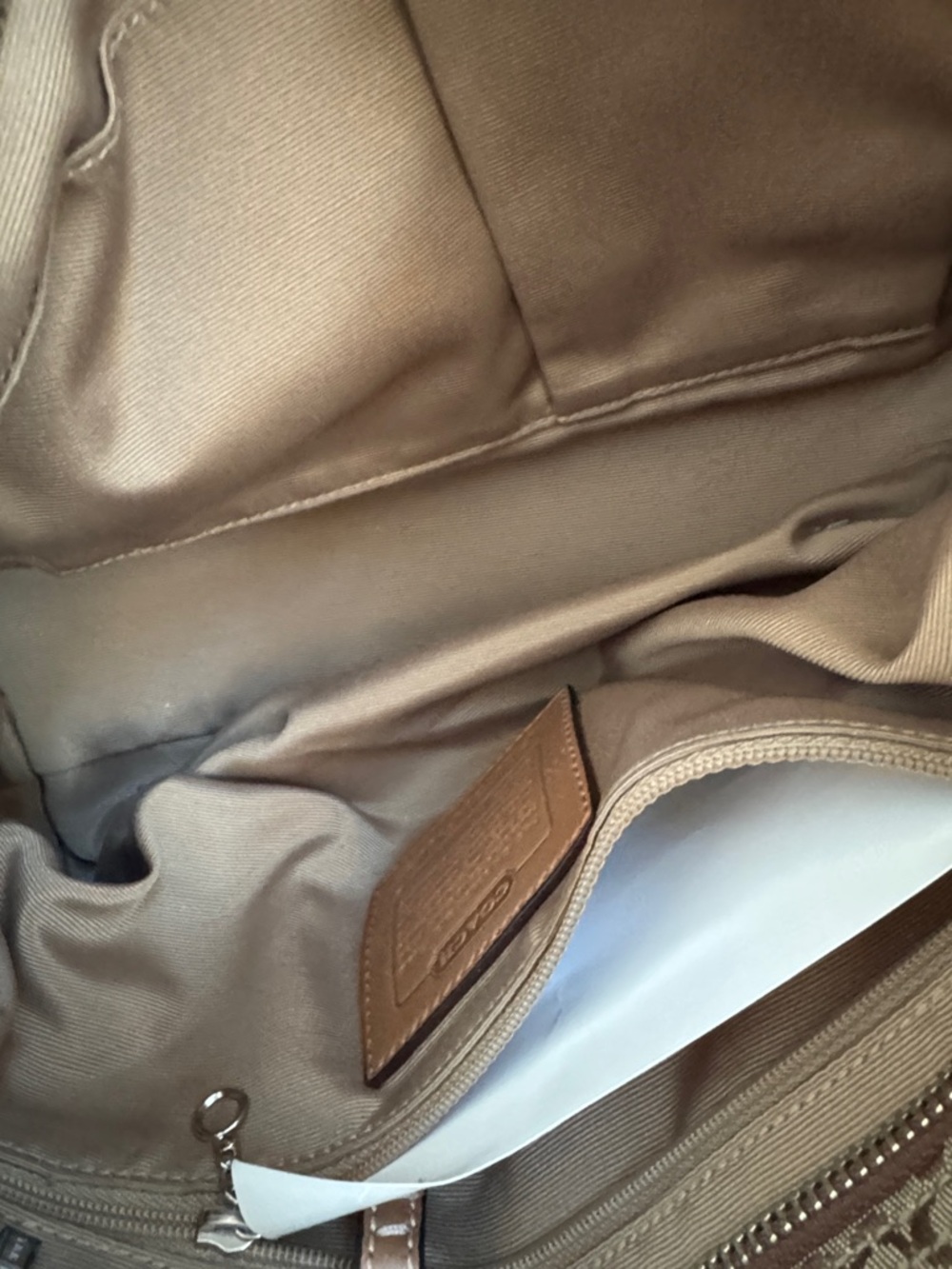 Coach Vintage Brown Signature Canvas Shoulder Bag with Tan Trim - Picture 11 of 16